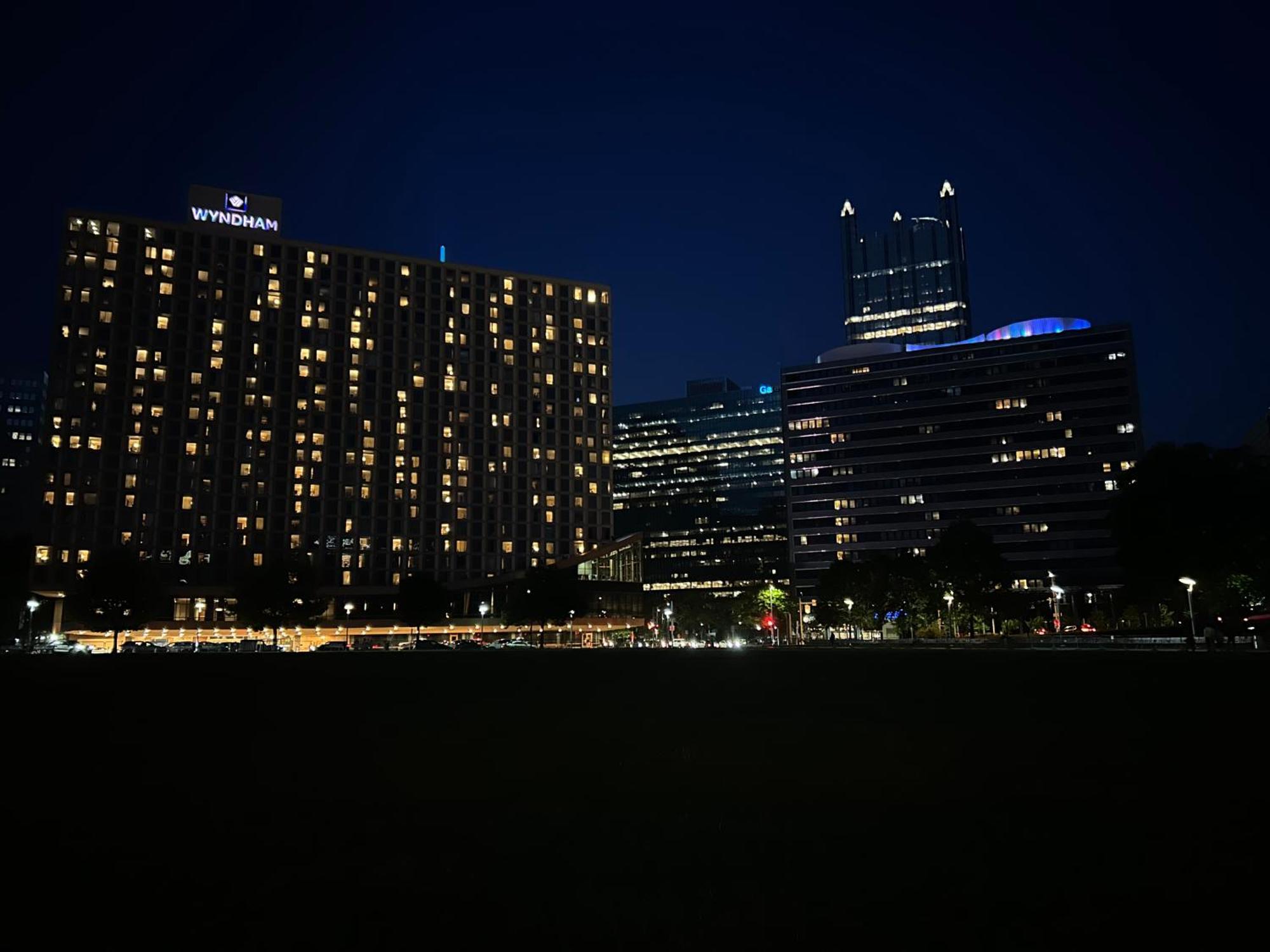 Apartament Vibrant Luxury Prime Location 24-7 Onsite Parking Gym Lounge Pittsburgh Zewnętrze zdjęcie